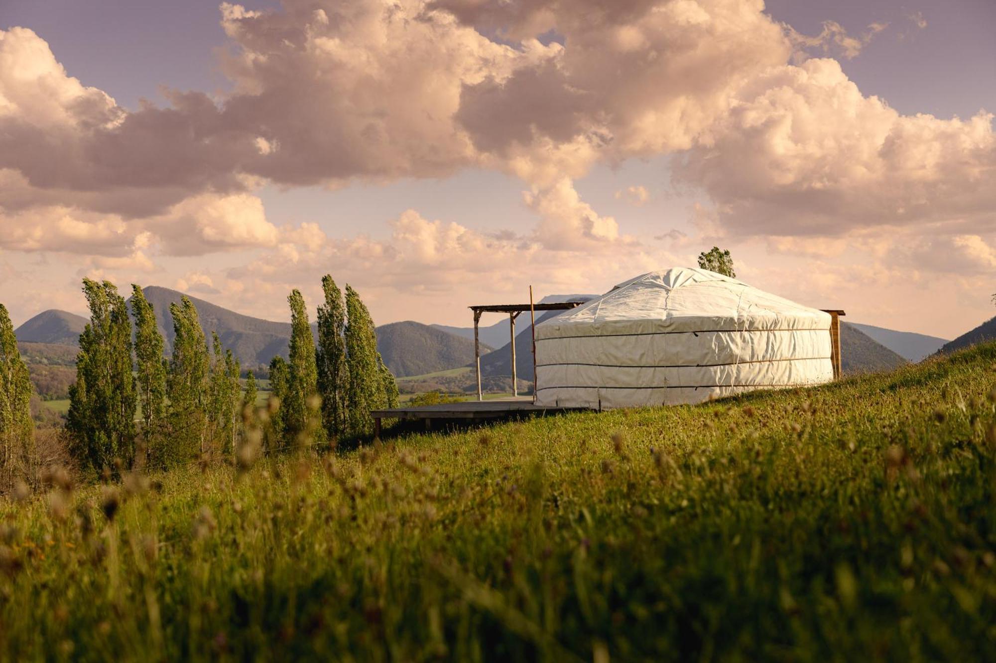 Hotel Drome Esprit Nature Le Poët-Célard Zewnętrze zdjęcie