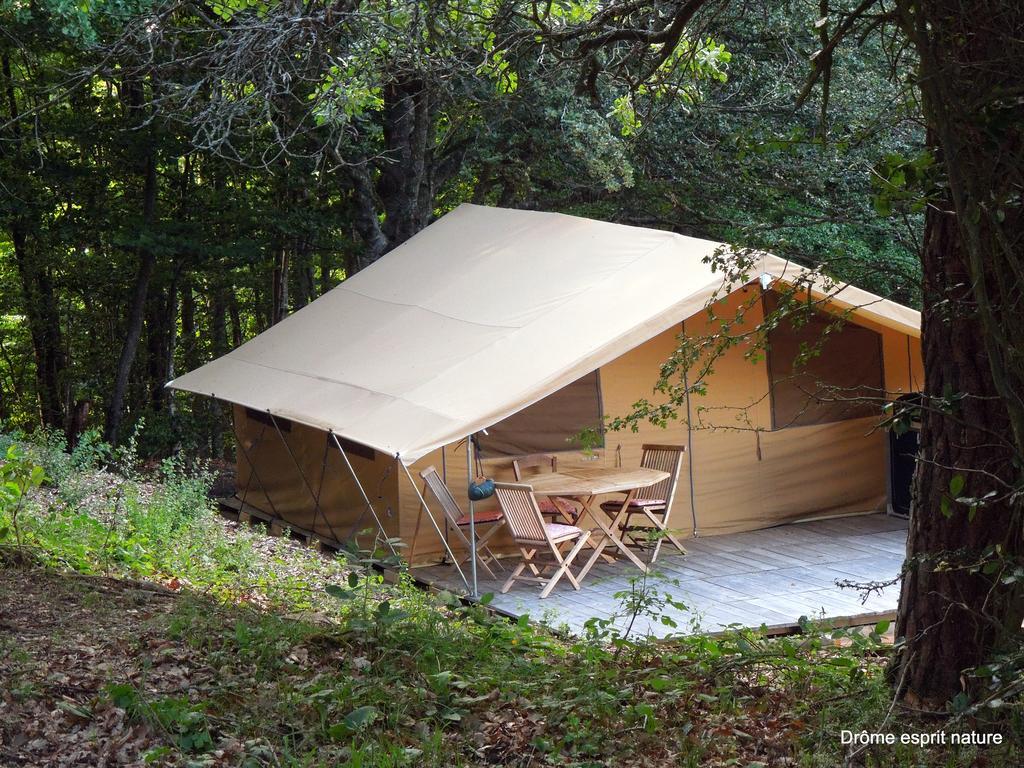 Hotel Drome Esprit Nature Le Poët-Célard Zewnętrze zdjęcie