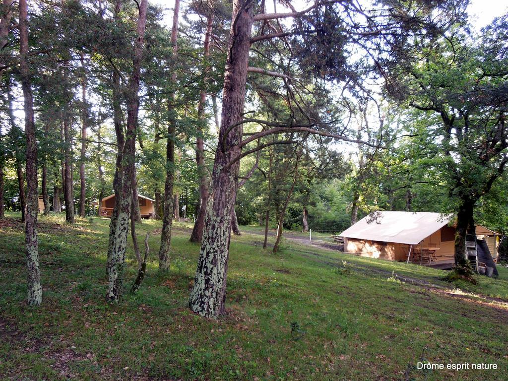 Hotel Drome Esprit Nature Le Poët-Célard Zewnętrze zdjęcie