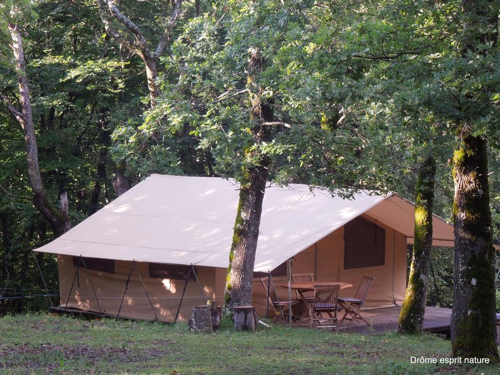 Hotel Drome Esprit Nature Le Poët-Célard Zewnętrze zdjęcie